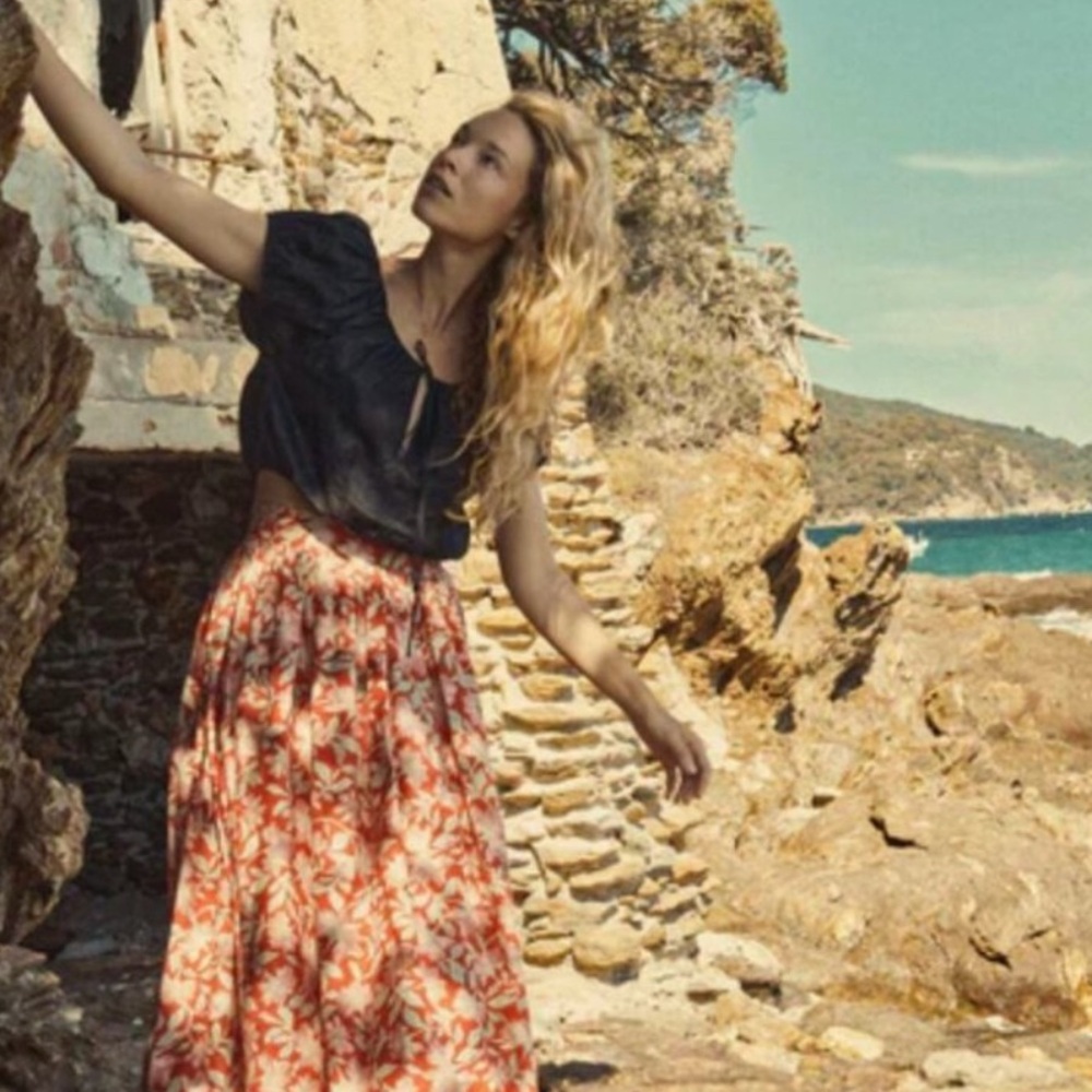 Doen Hera Crop Top